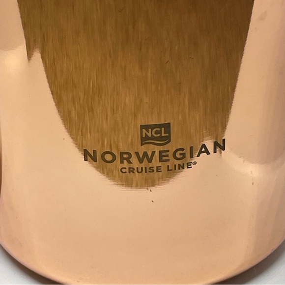 Norwegian Cruise Line Copper Mugs - Set of 2 - Picture 6 of 6